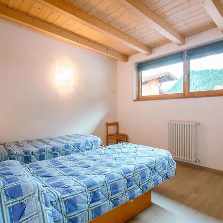 Saslench By Interhome